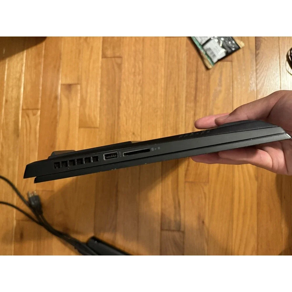HP omen 15dh1070wm
